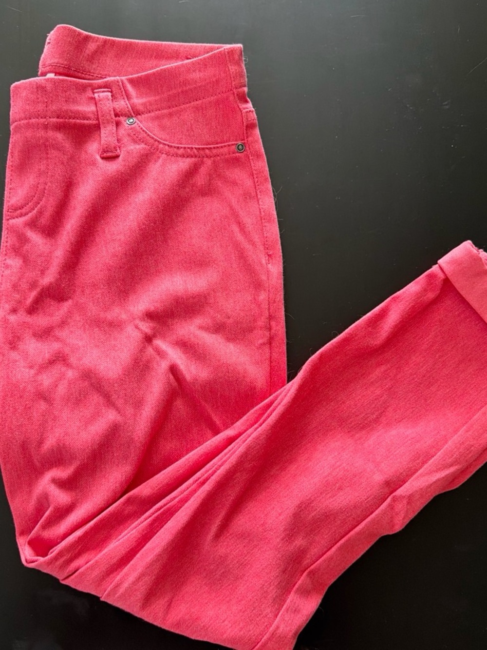 Time and Tru Vibrant Pink Capris